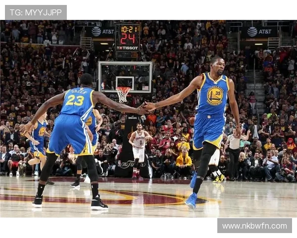 2017年NBA总决赛骑士与勇士实力对比谁才是真正的王者 2017年NBA总决赛骑士与勇士实力对比谁才是真正的王者