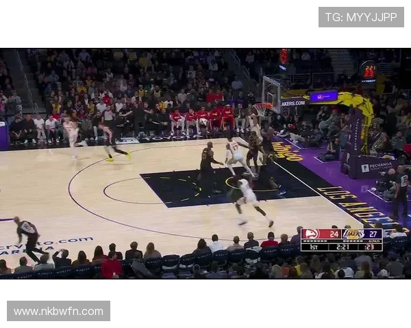 湖人对阵老鹰精彩直播间全程回顾与赛后分析尽在此处 湖人对阵老鹰精彩直播间全程回顾与赛后分析尽在此处