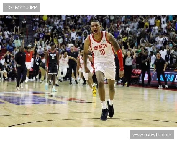 火箭队与太阳队常规赛精彩对决全场回顾与精彩瞬间分析