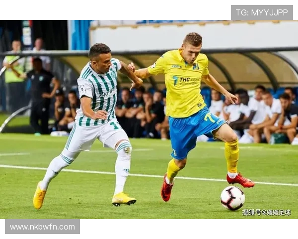 莫斯巴达与克拉斯的激烈对决揭示足球战术的深层次博弈与精彩瞬间 莫斯巴达与克拉斯的激烈对决揭示足球战术的深层次博弈与精彩瞬间