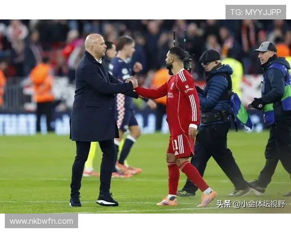 萨拉赫领衔红军新篇章曼联对决展现足球激情与荣耀