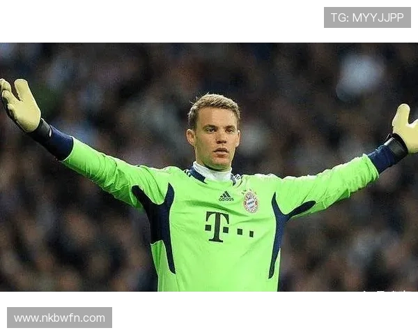 诺伊尔因重伤缺席本赛季拜仁迅速求助德赫亚临危救援 诺伊尔因重伤缺席本赛季拜仁迅速求助德赫亚临危救援