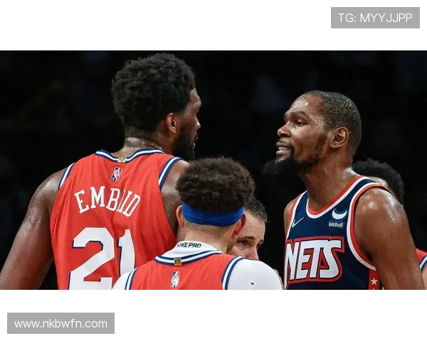 雄鹿与活塞首战精彩回顾球星对决引发球迷热议