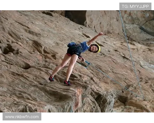 北京攀岩队在全国攀岩意识排行榜中荣获第七名的佳绩引发关注 北京攀岩队在全国攀岩意识排行榜中荣获第七名的佳绩引发关注